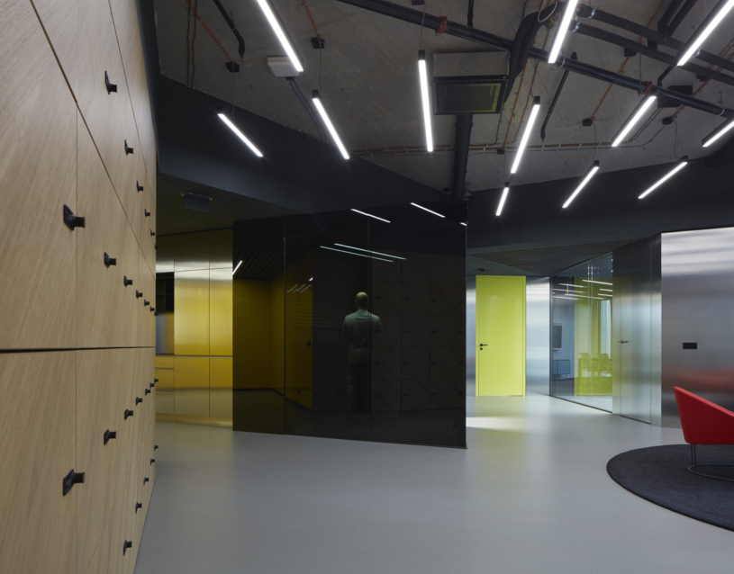 studio-perspektiv_eoh-it-hub_cboysplaynice-16